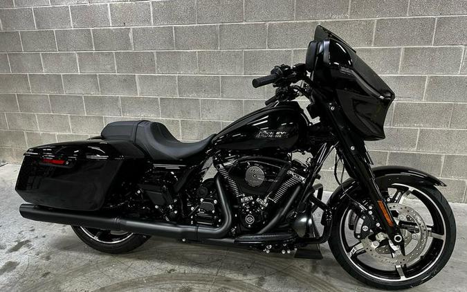 2025 Harley-Davidson® FLHX - Street Glide®