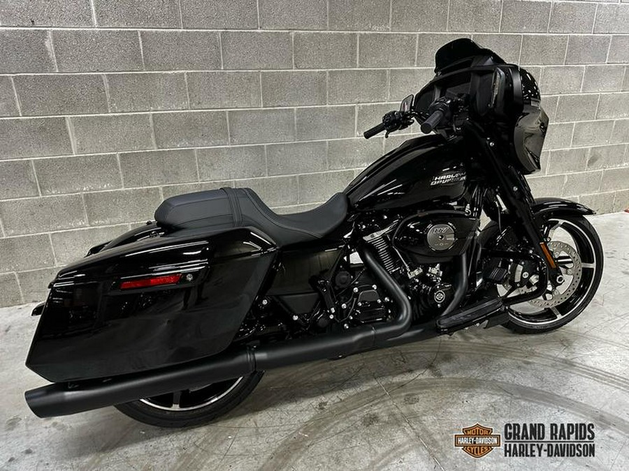 2025 Harley-Davidson® FLHX - Street Glide®