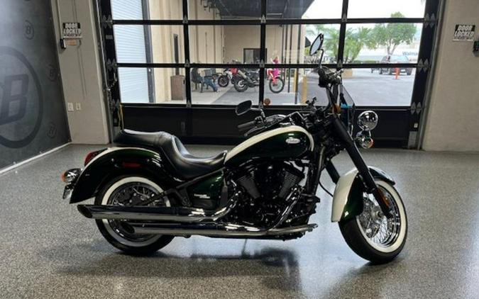 2022 Kawasaki Vulcan® 900 Classic