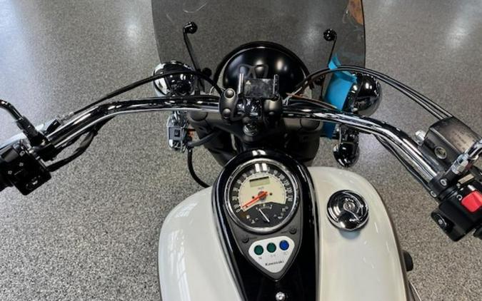 2022 Kawasaki Vulcan® 900 Classic