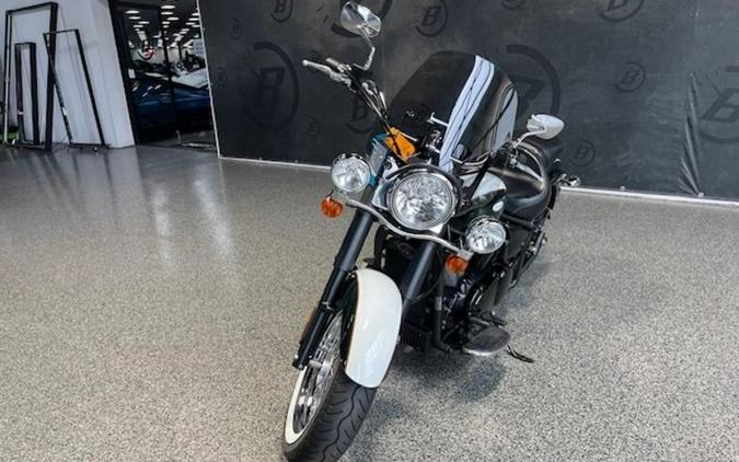 2022 Kawasaki Vulcan® 900 Classic