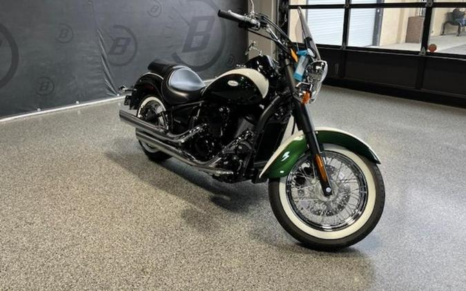 2022 Kawasaki Vulcan® 900 Classic