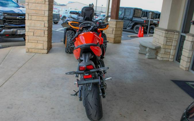 2026 SUZUKI GSX-8R