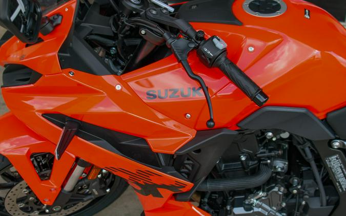2026 SUZUKI GSX-8R