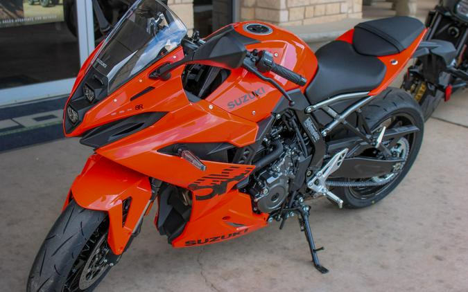 2026 SUZUKI GSX-8R