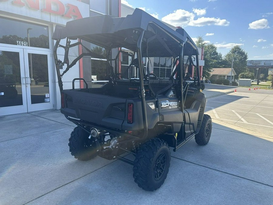 2027 Honda Pioneer 700-4 Deluxe