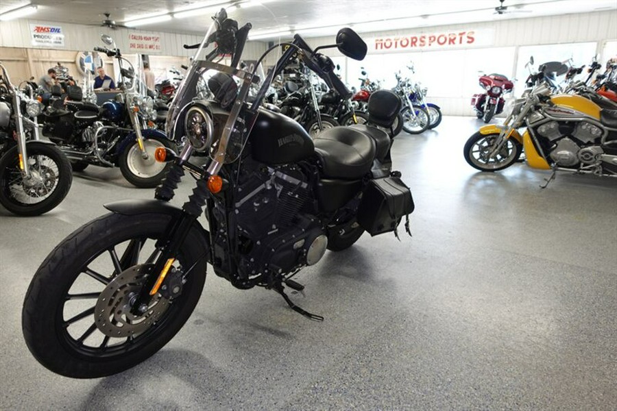 2012 Harley-Davidson Sportster 883 Iron