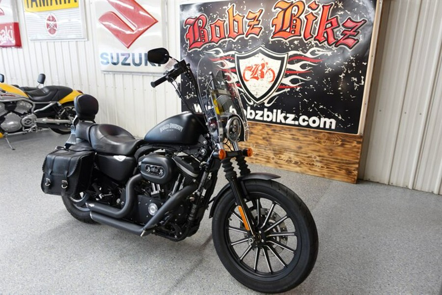 2012 Harley-Davidson Sportster 883 Iron