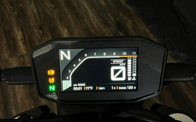 2024 KTM 790 Duke