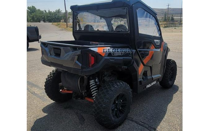 2018 Polaris Industries Polaris GENERAL™ 1000 EPS Deluxe - Titanium Metallic