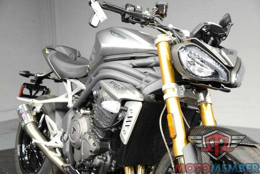 2022 Triumph Speed Triple 1200 RS Matte Silver Ice