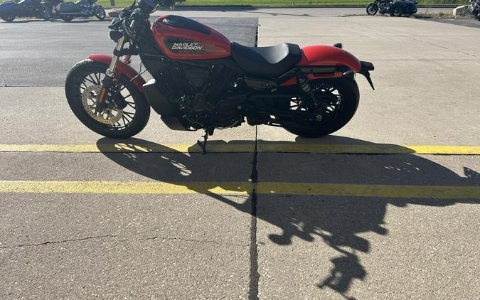 2026 Harley-Davidson® Nightster® Blood Orange Black Trim