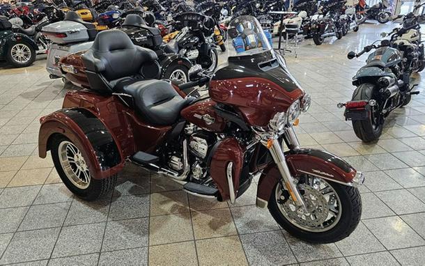 2024 Harley-Davidson FLHTCUTG - Tri Glide Ultra