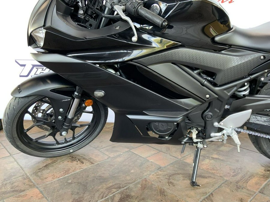 2021 Yamaha YZF-R3 ABS