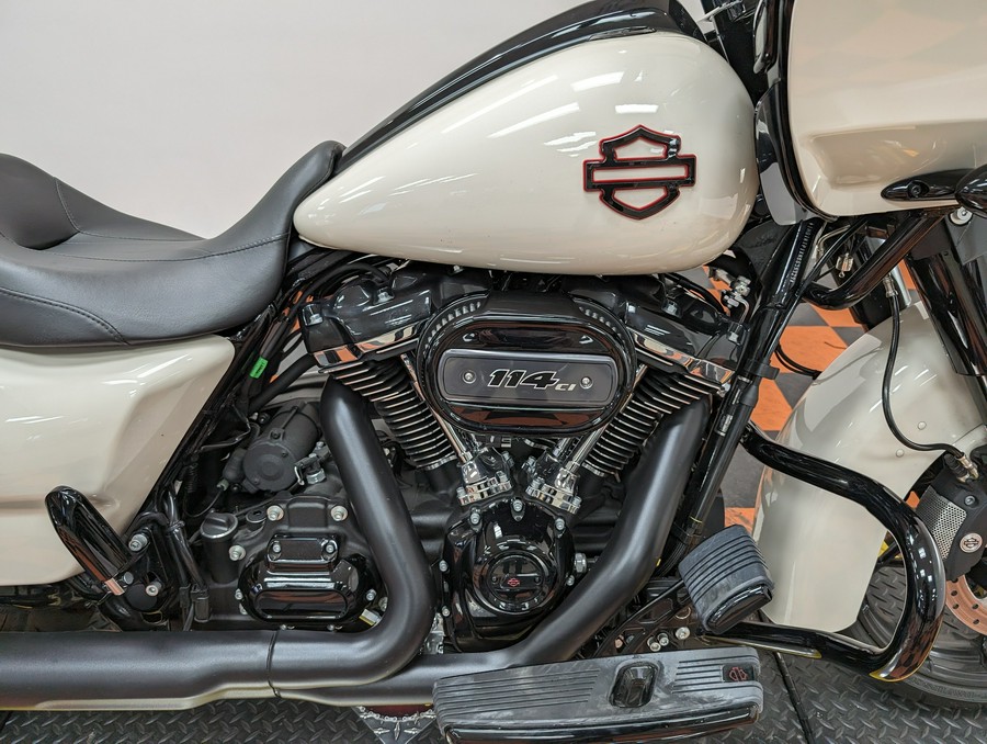 2022 Harley-Davidson Road Glide Special