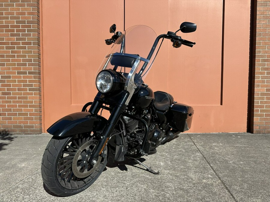 2019 Harley-Davidson Road King Special Vivid Black