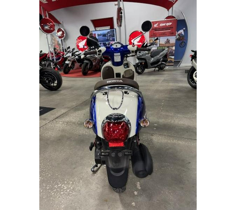 2023 Honda® Metropolitan Base