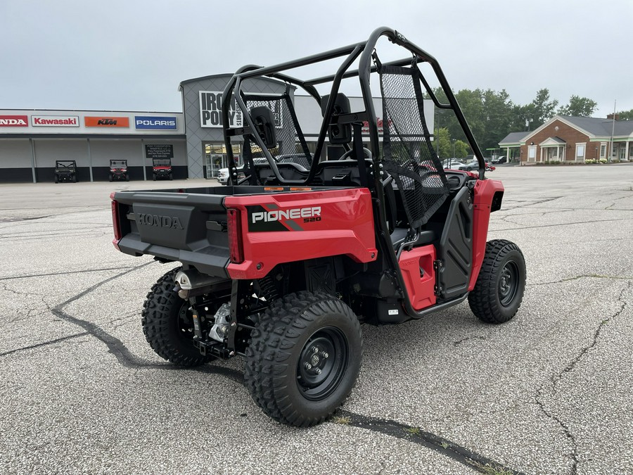 2025 Honda Pioneer 520