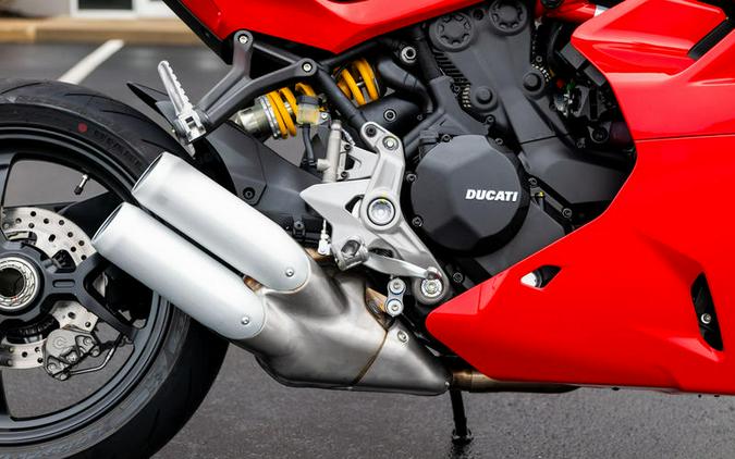 2024 Ducati SuperSport 950 S Ducati Red