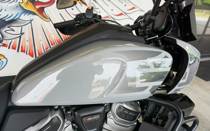 2024 Harley-Davidson Pan America™ 1250 Billiard Gray