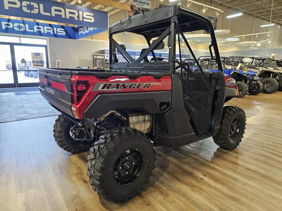 2026 POLARIS Ranger XP 1000 Premium Sunset Red - 109090