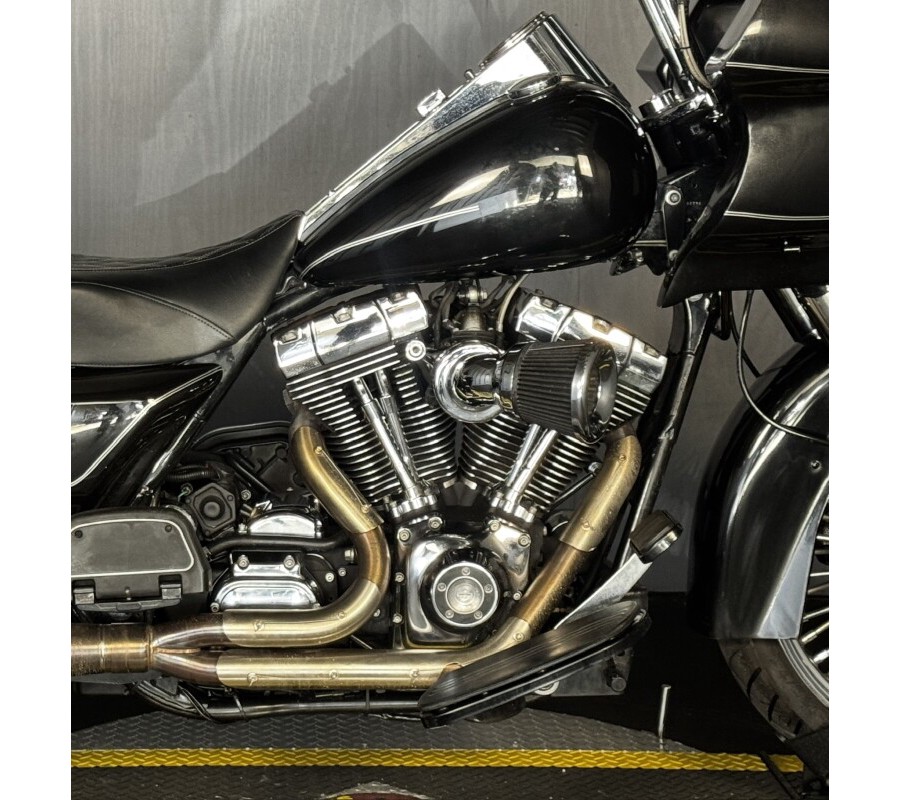 2005 Harley-Davidson® Road King® FLHRI Black