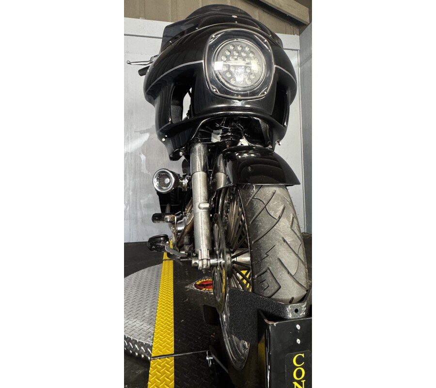 2005 Harley-Davidson® Road King® FLHRI Black