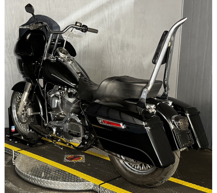 2005 Harley-Davidson® Road King® FLHRI Black