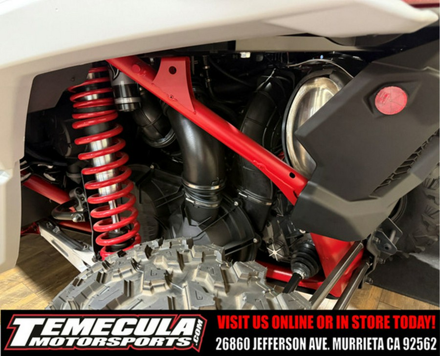 2025 Can-Am Maverick X3 MAX X Ds Turbo RR Fiery Red & Hyper Si