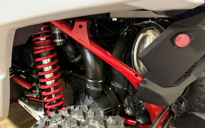 2025 Can-Am Maverick X3 MAX X Ds Turbo RR Fiery Red & Hyper Si