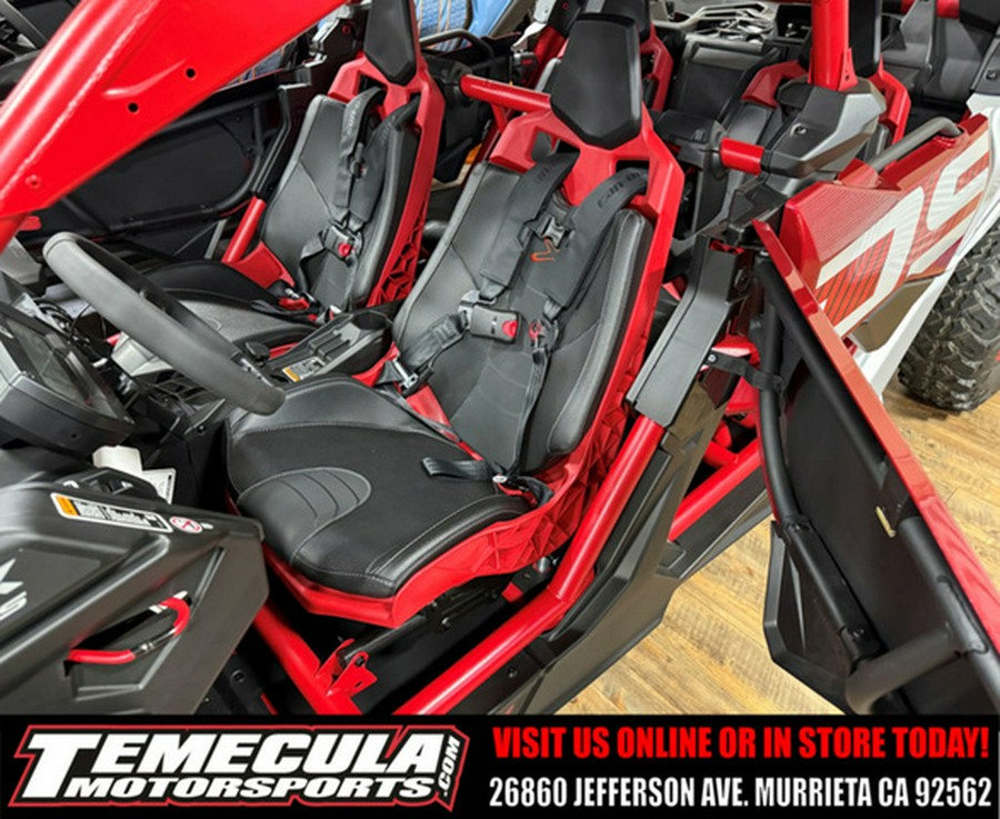 2025 Can-Am Maverick X3 MAX X Ds Turbo RR Fiery Red & Hyper Si