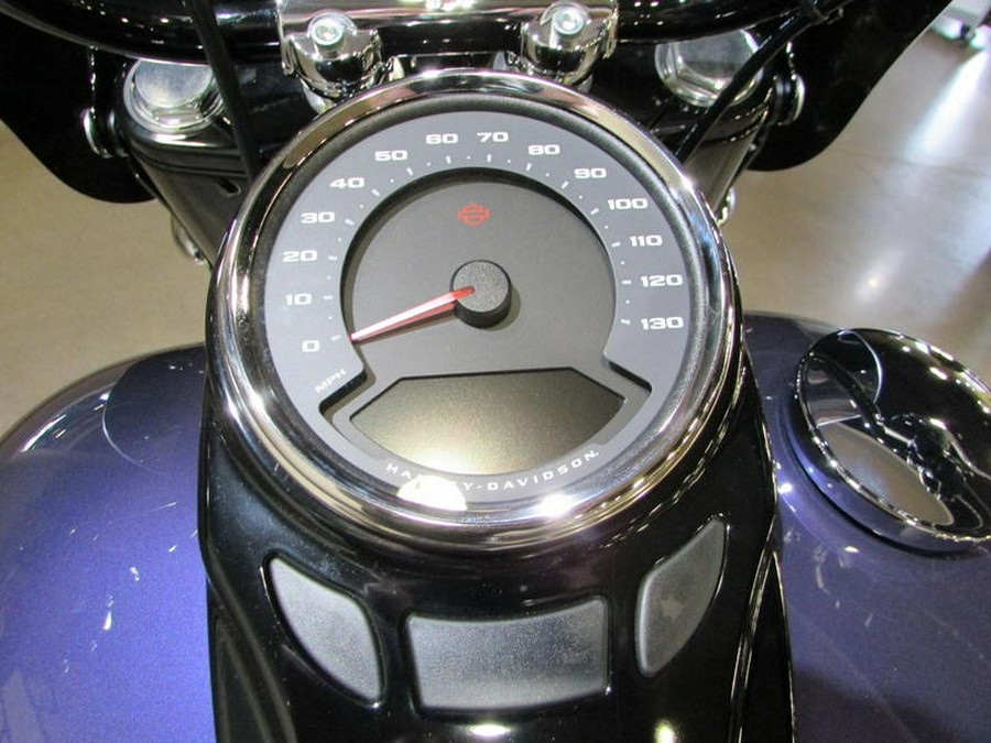 2026 Harley-Davidson® FLHC - Heritage Classic