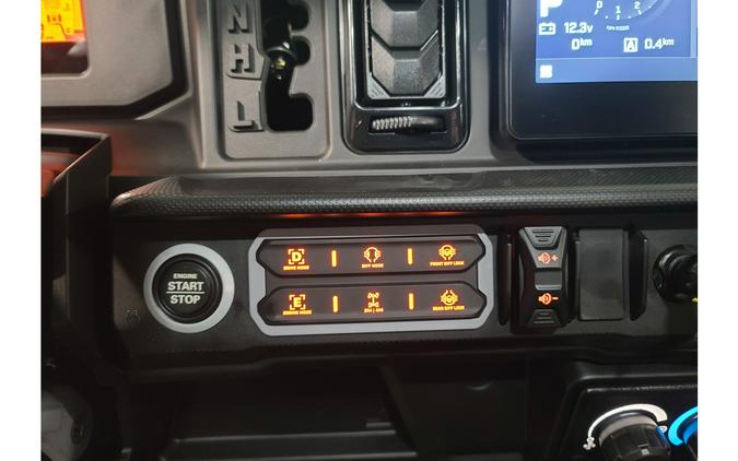 2026 Can-Am Defender MAX Limited HD11