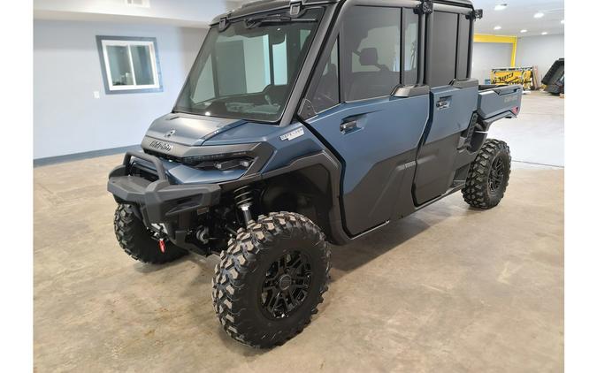 2026 Can-Am Defender MAX Limited HD11