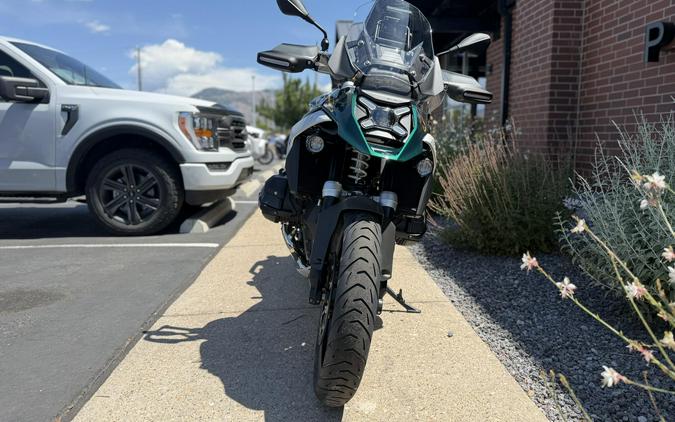 2025 BMW Motorrad R 1300 GS Aurelius Green Metallic
