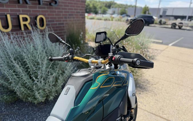 2025 BMW Motorrad R 1300 GS Aurelius Green Metallic