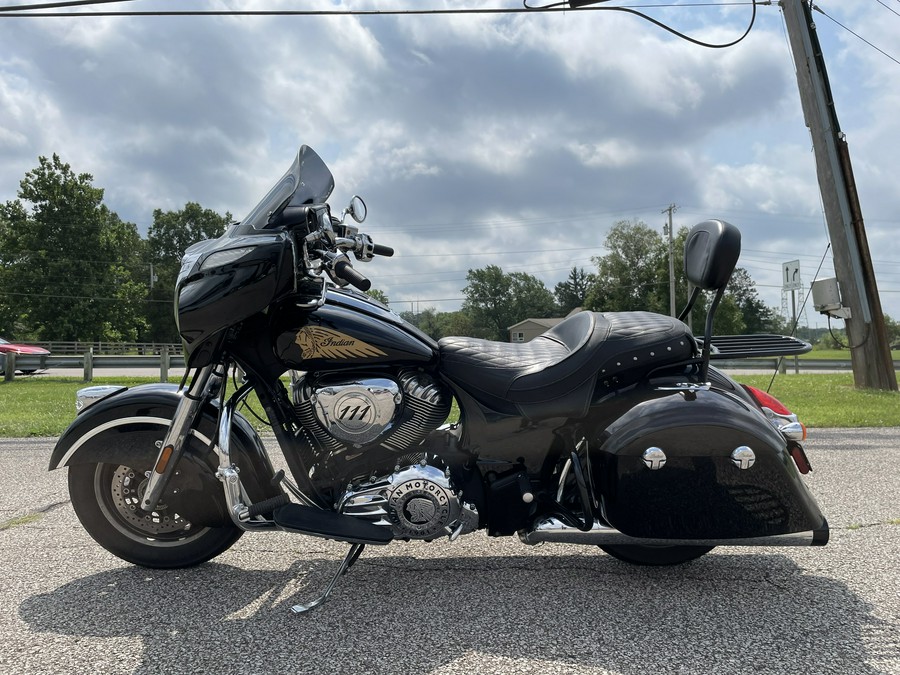 2018 Indian Motorcycle Indian® Chieftain Classic
