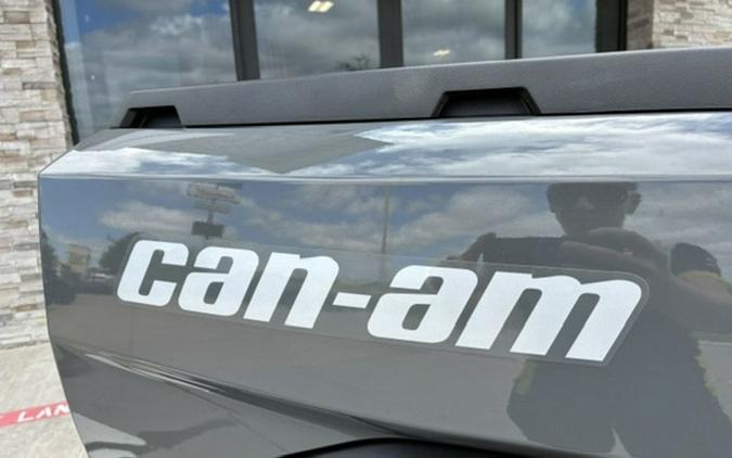 2027 Can-Am Commander MAX XT