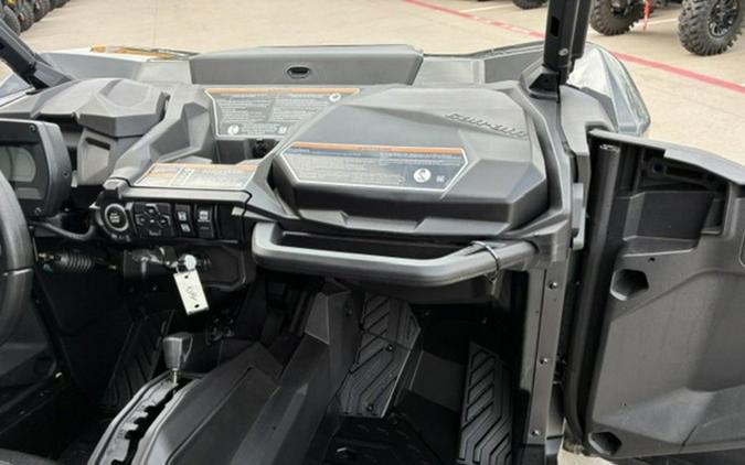 2027 Can-Am Commander MAX XT