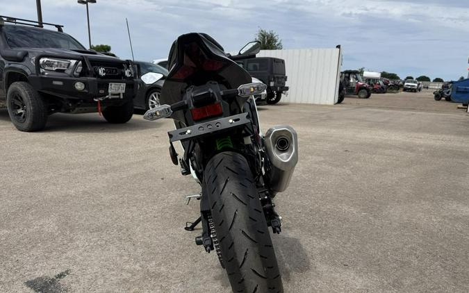 2026 Kawasaki Ninja® ZX™-4RR ABS