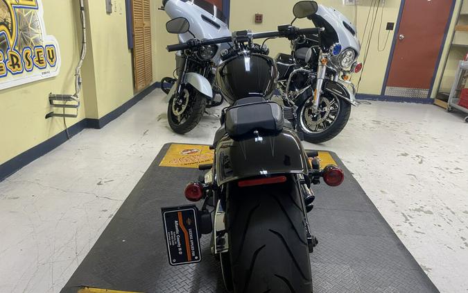 2019 Harley-Davidson Breakout 114 Vivid Black