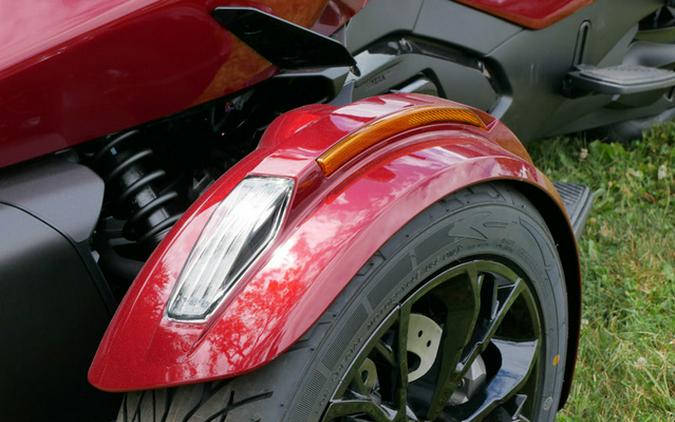 2024 Can-Am Spyder RT Limited Dark Wheels