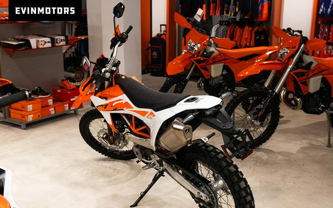 2026 KTM Enduro 690 R