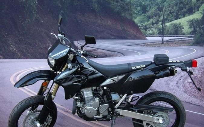 2024 Suzuki DR-Z400SM