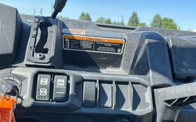 2020 Can-Am Defender DPS HD10