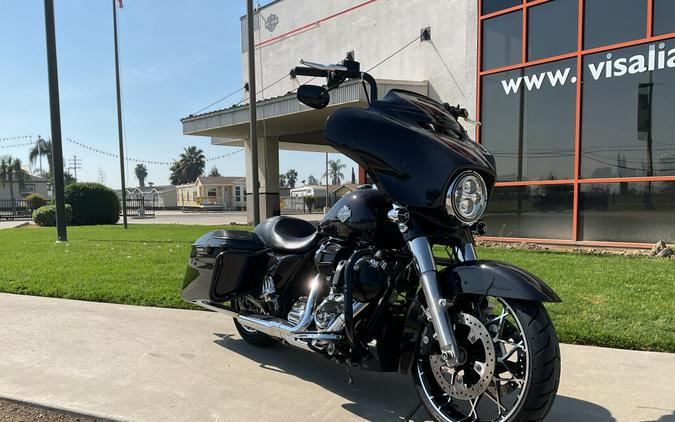 FLHXS 2021 Street Glide® Special