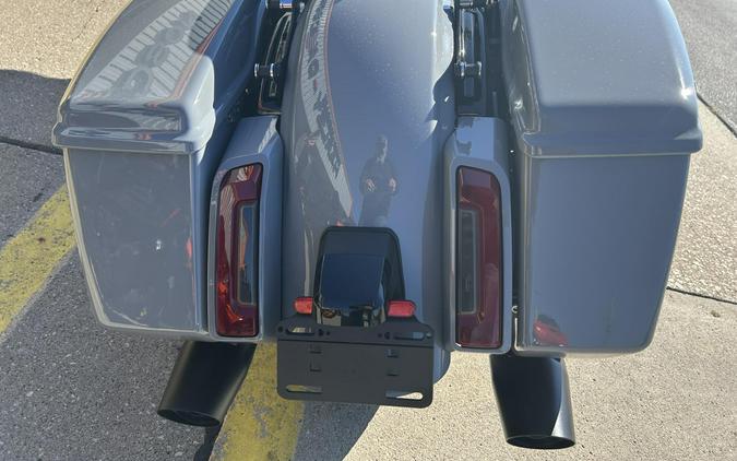 2026 Harley-Davidson® Road Glide® Dark Billiard Gray Black Trim