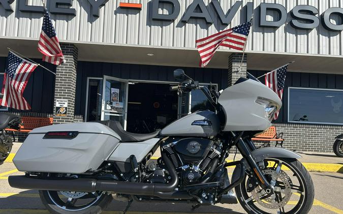 2026 Harley-Davidson® Road Glide® Dark Billiard Gray Black Trim