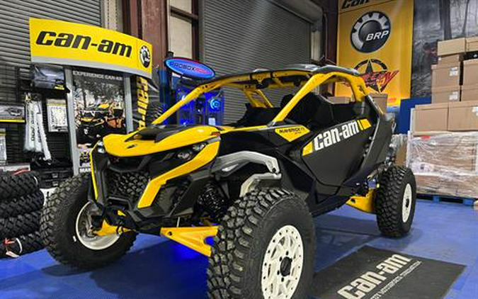 2024 Can-Am Maverick R X RS with Smart-Shox 999T DCT