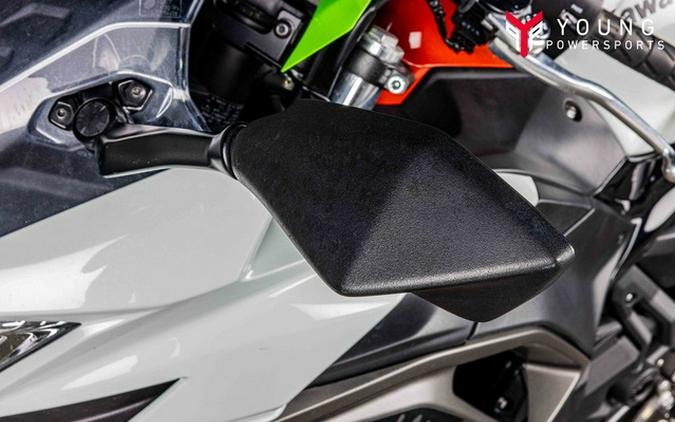 2023 Kawasaki Ninja 650 Metallic Matte Graphenesteel Gray/Ebony